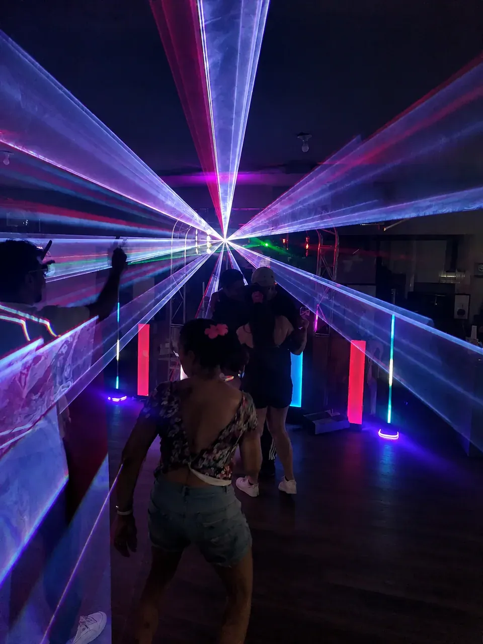 Laser e pista cheia em evento da CSOM